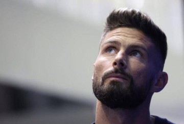 吉鲁:阿森纳vs巴黎我支持谁?我是法国人但我也是一名枪手