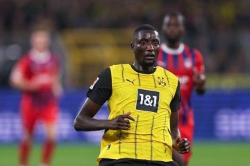 奥耶尔:阿森纳需要考察吉拉西,埃梅里能否留住麦金?