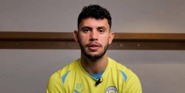 迈向荣耀的传统:利物浦或成为列队欢迎者