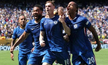 四冠王轰然倒下，新科欧冠冠军输球输人，足坛超级大满贯诞生