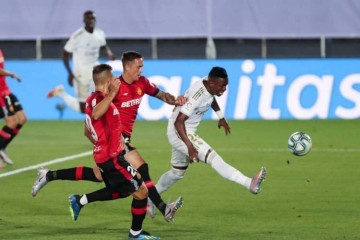 西甲保级生死战:塞维利亚主场自救,拉帕马斯客场逆袭?