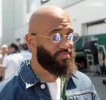 曝曼联签姆贝莫只差数百万差价!新中锋不是太贵就是高风险,恐最后才引进