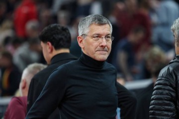 海纳:将德甲冠军带回慕尼黑是本赛季重大目标 向球队表示祝贺