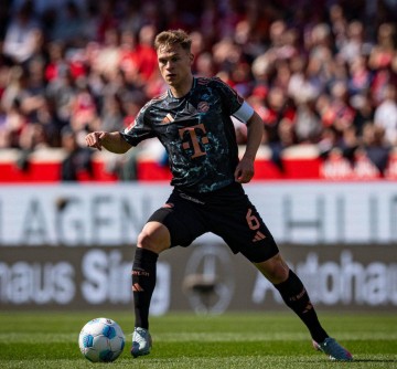 拜仁欧冠止步四强,德甲全线发力凯恩誓夺首个冠军