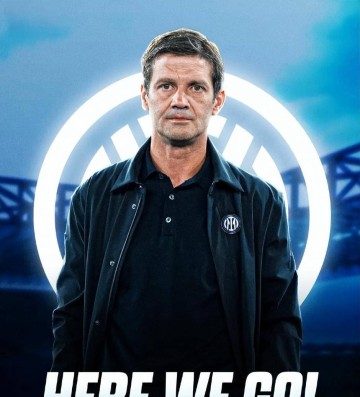 4大法宝助44岁少帅击败穆里尼奥曼奇尼,3个月逆袭国米主帅位置