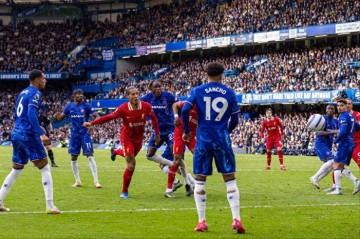 没有争四狂魔怎么行!英超争五愈演愈烈,枪手第二不保亲身入局